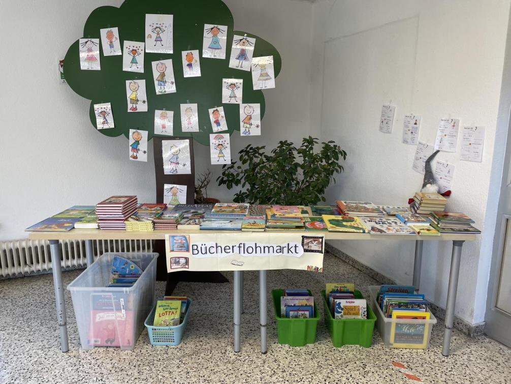 Bücherflohmarkt 