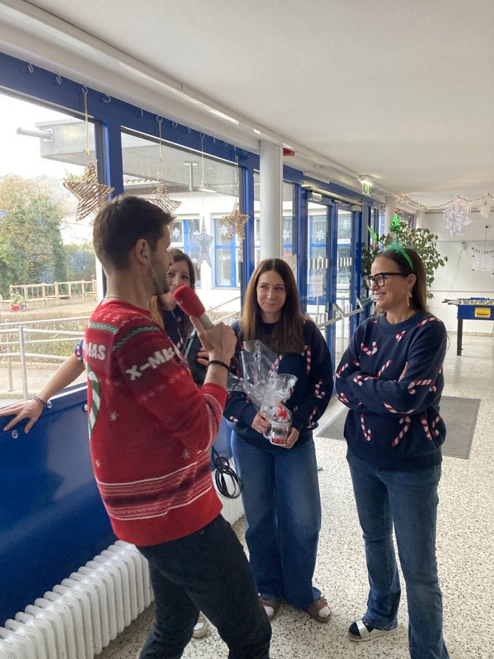 Weihnachtspullis ORF Tirol