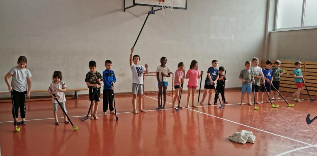 Hopsi Hopper 2022 Hopsi Hopper im Turnsaal