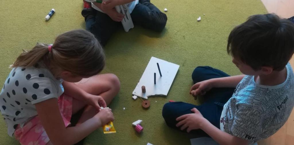 Schwimmen und Sinken 1b