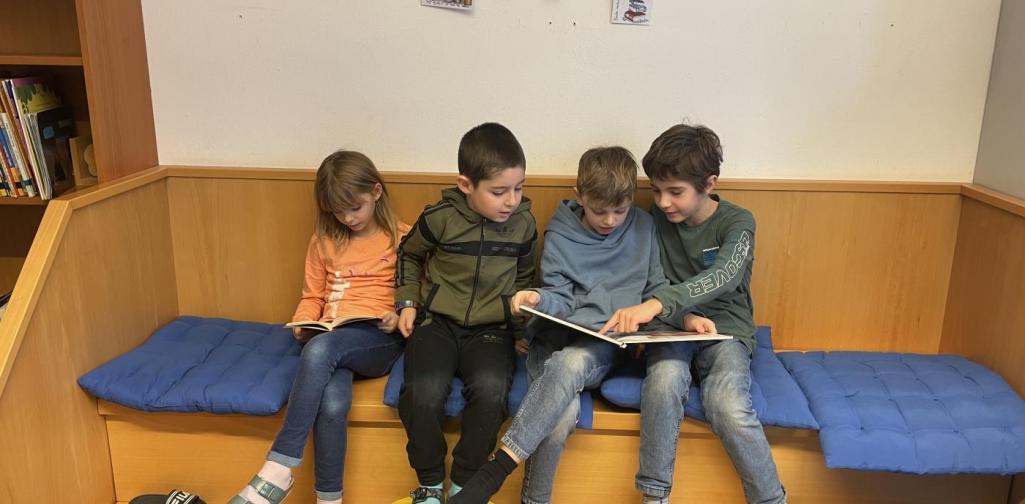 Bib Kinder Bibliothek