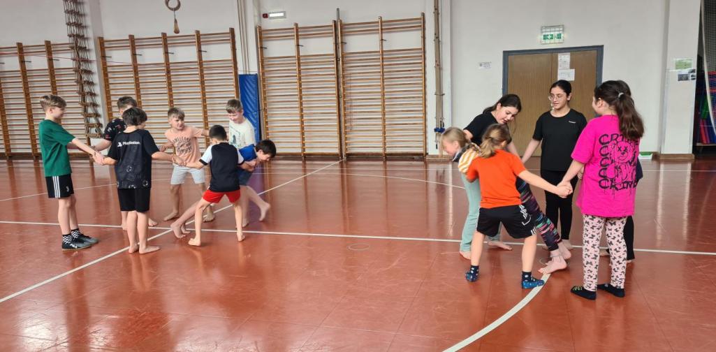 Gemeinschaft stärken Gemeinschaft stärken